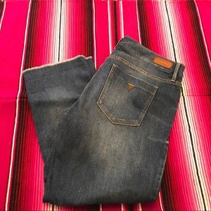 Guess mid rise pencil skinny cropped jeans